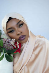 PREMIUM CRINKLE SATIN HIJAB - MEDIUM ALDER