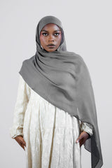Woman wearing a gray  modal hijab
