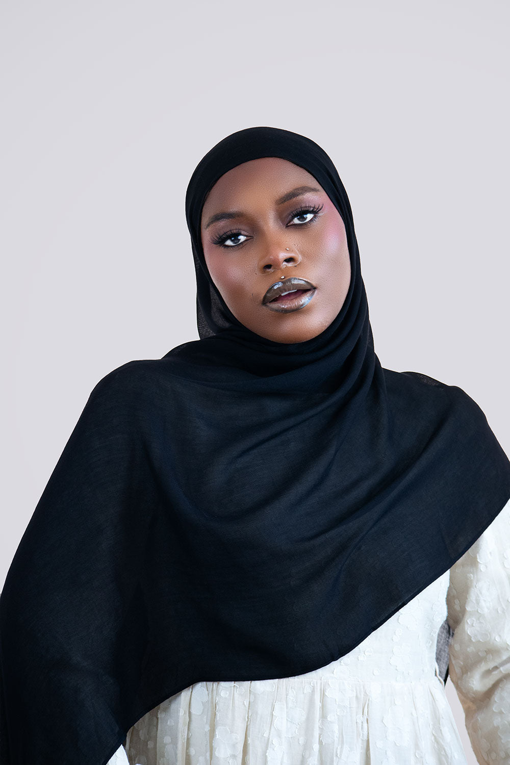black modal hijab
